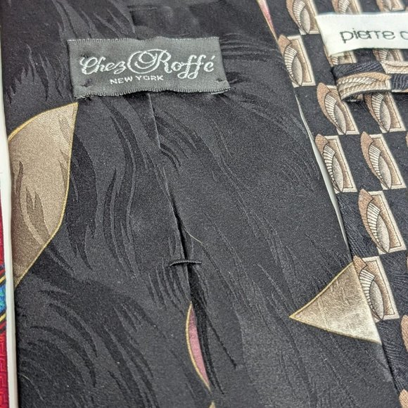 x4 Variety of Neck Ties Pierre Cardin, J. Ferrar and more - Picture 4 of 7